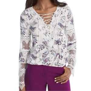 White House Black Market Lace Floral Print Long Flare Sleeve White Blue Blouse